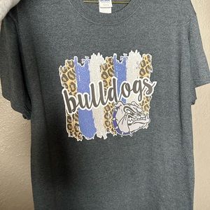 Bulldogs t-shirt